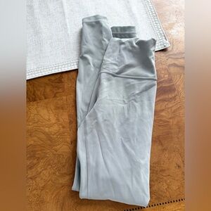 lululemon wunder under leggings size 6